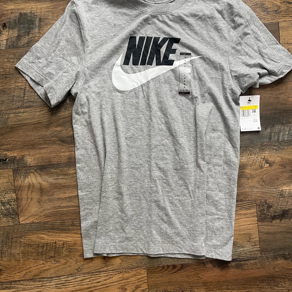 Nike Men's Heather Gray Logo Tee